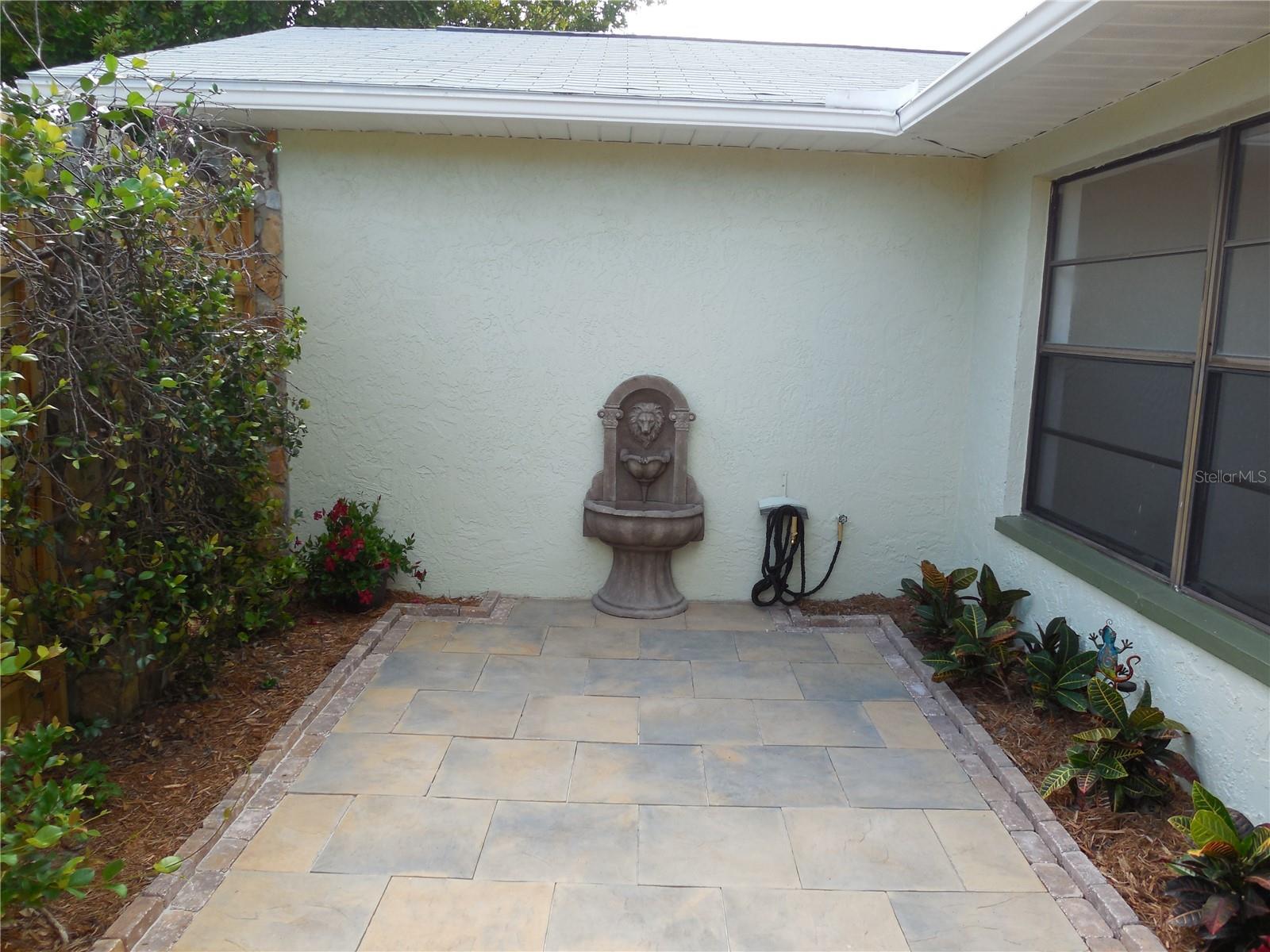 Image 2 of 15 For 2101 Sun Tree Drive