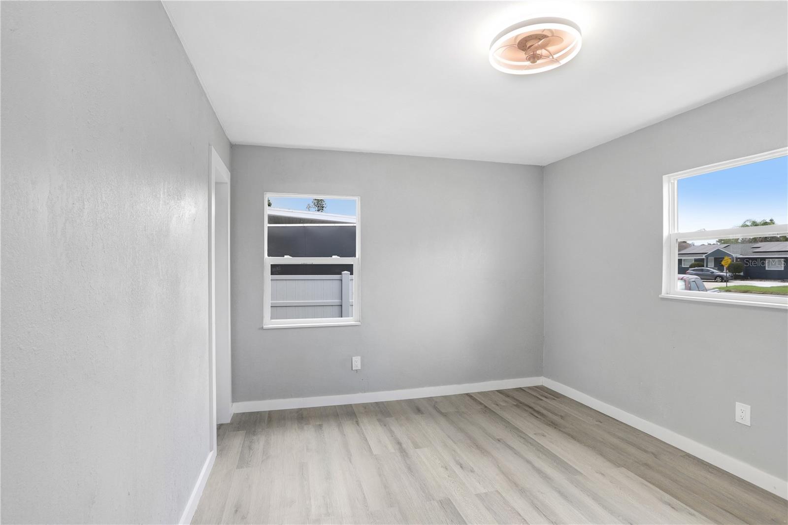 Image 10 of 30 For 201 83rd Avenue N