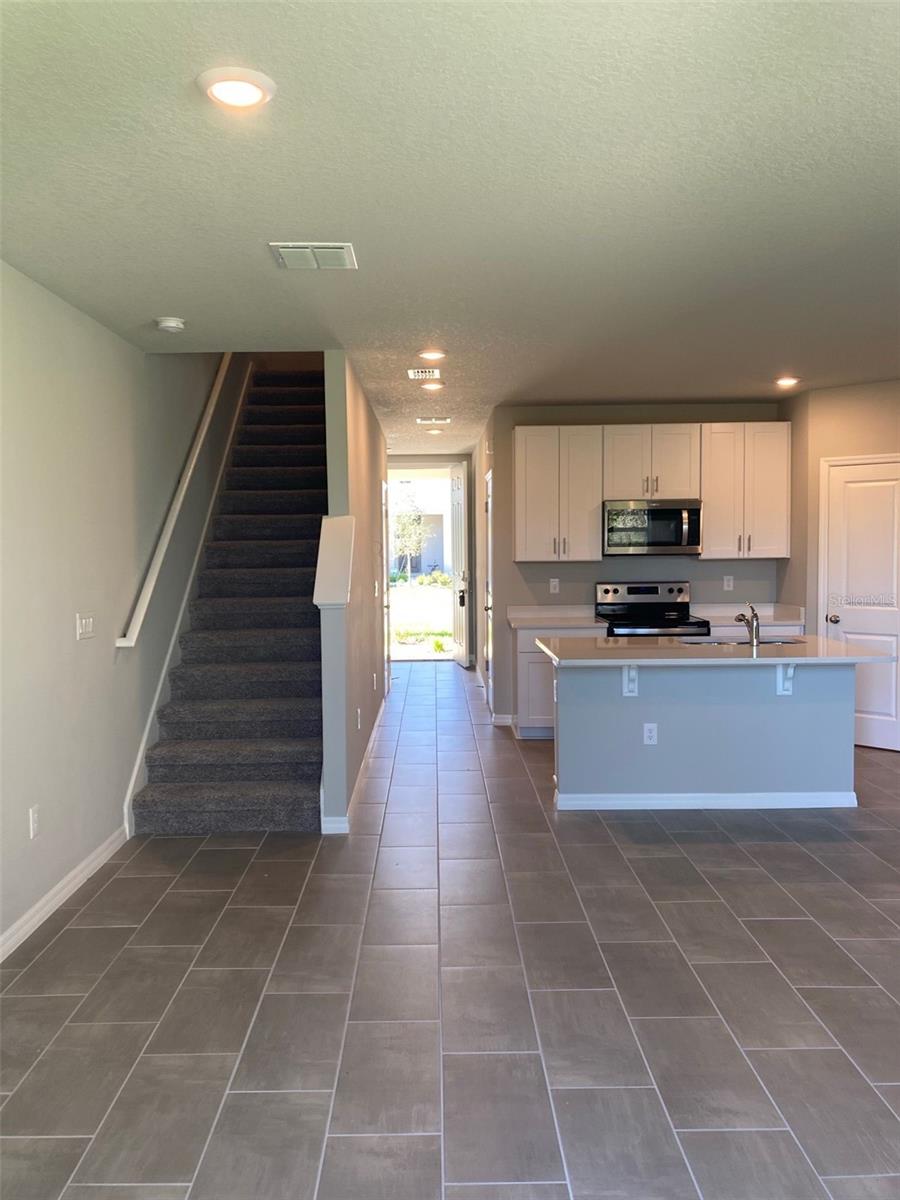 Image 6 of 45 For 2713 Scarlet Bay Place