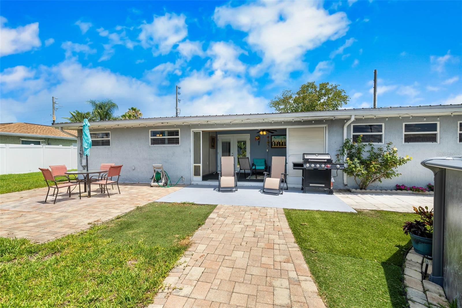 Image 33 of 46 For 3260 Gulfview Drive
