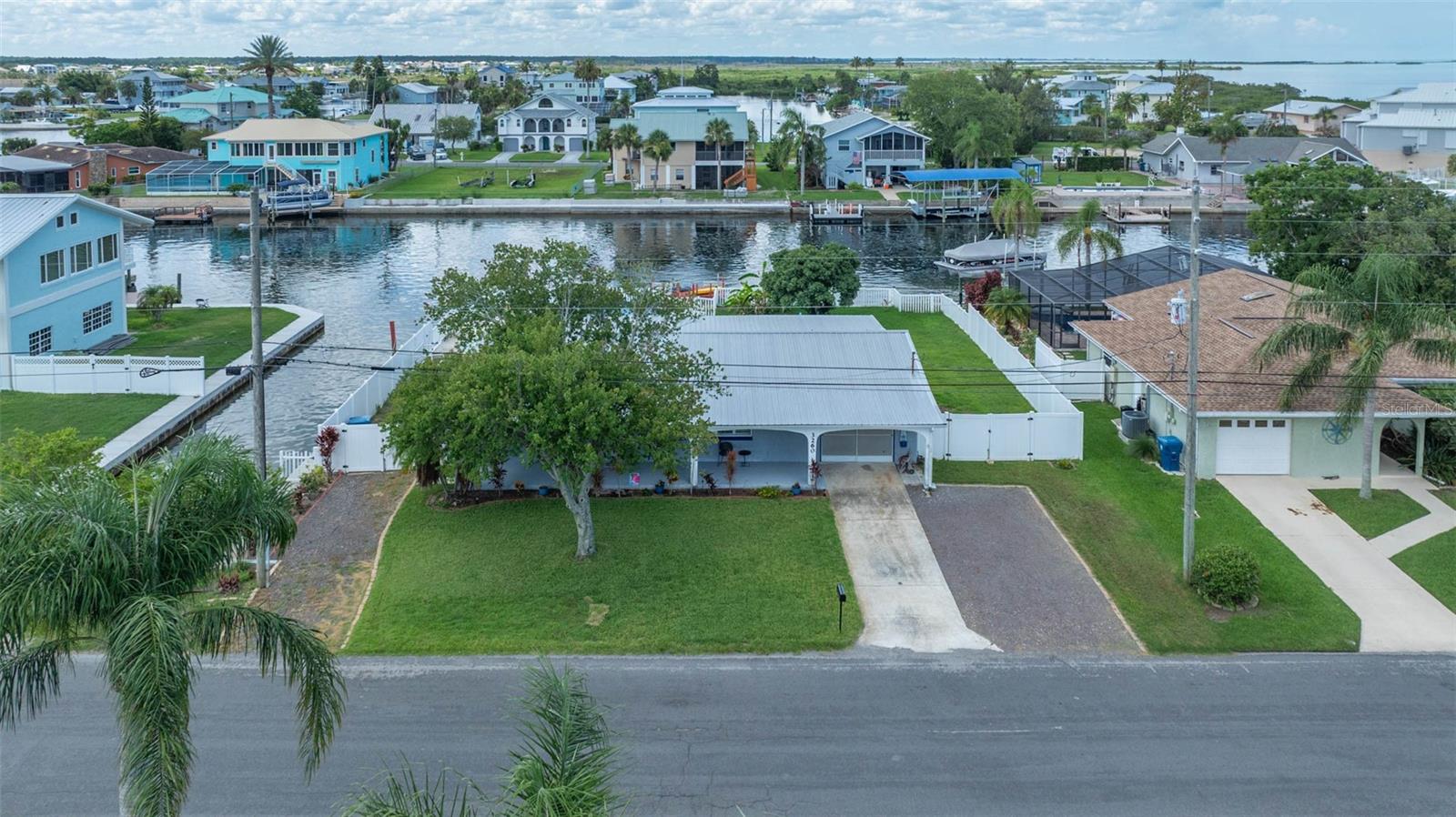 Image 38 of 46 For 3260 Gulfview Drive