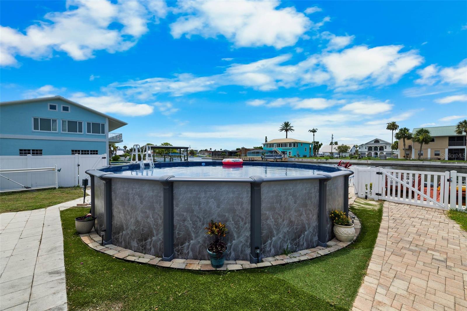 Image 4 of 46 For 3260 Gulfview Drive