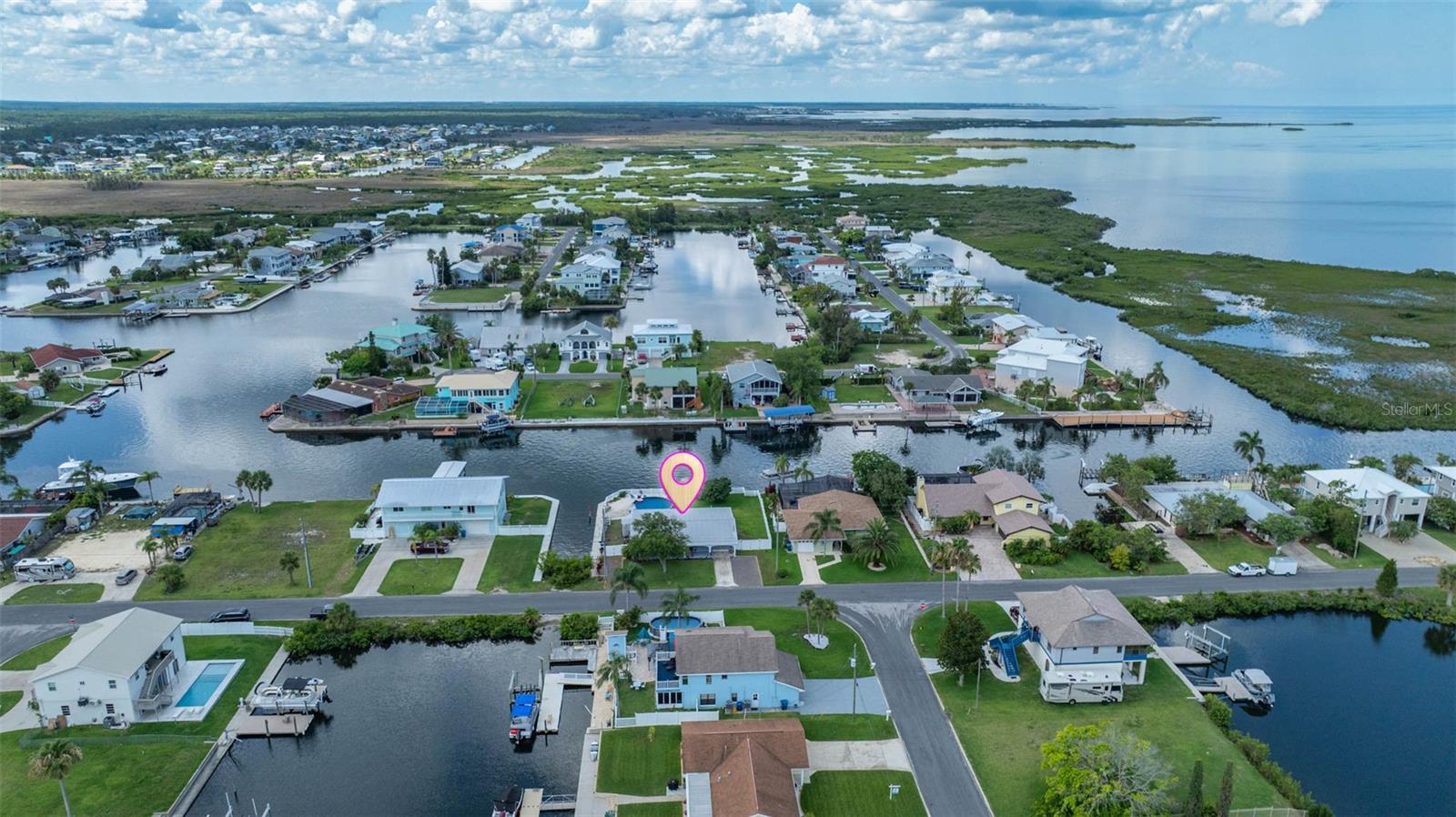 Image 8 of 46 For 3260 Gulfview Drive