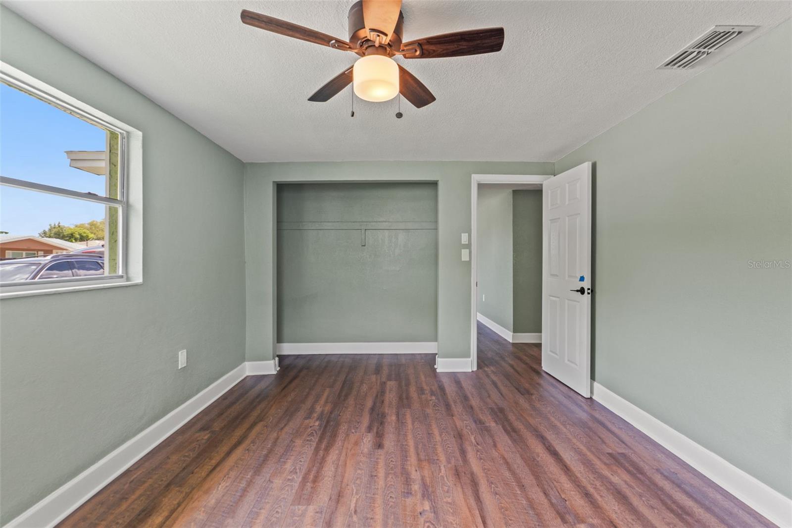 Listing photo id 14 for 10039 Old Hickory Lane