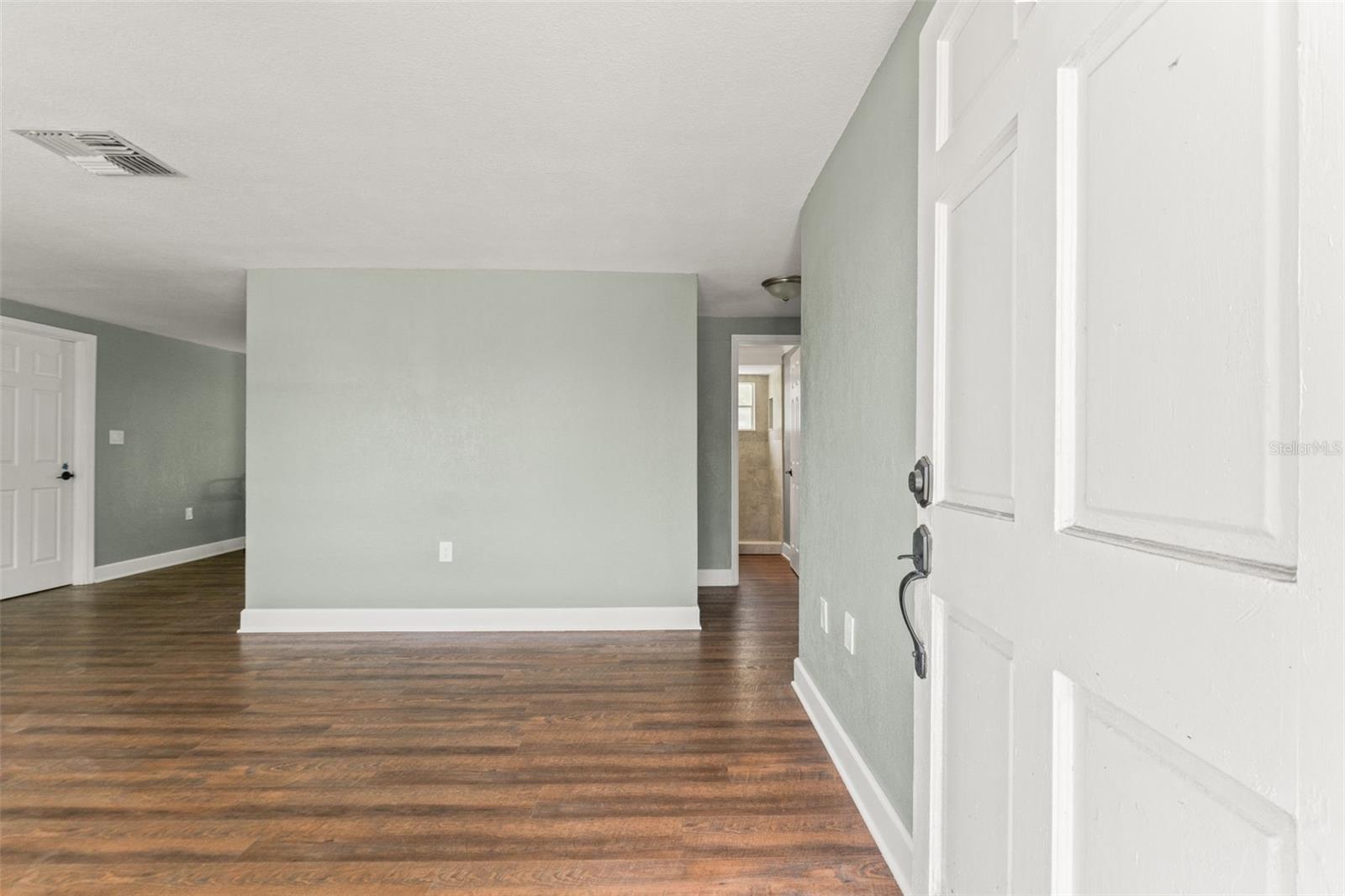 Listing photo id 17 for 10039 Old Hickory Lane