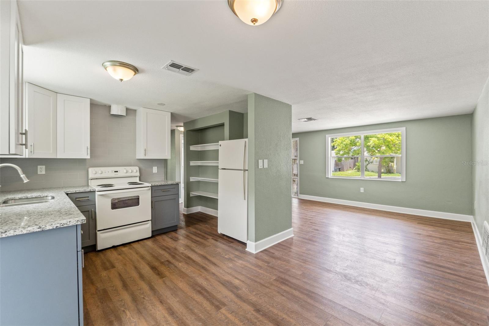 Listing photo id 7 for 10039 Old Hickory Lane
