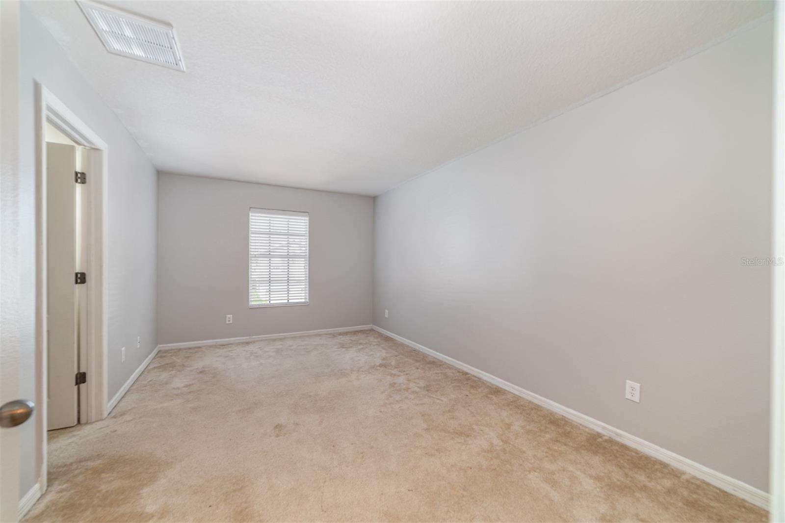 Image 17 of 22 For 5030 White Sanderling Court