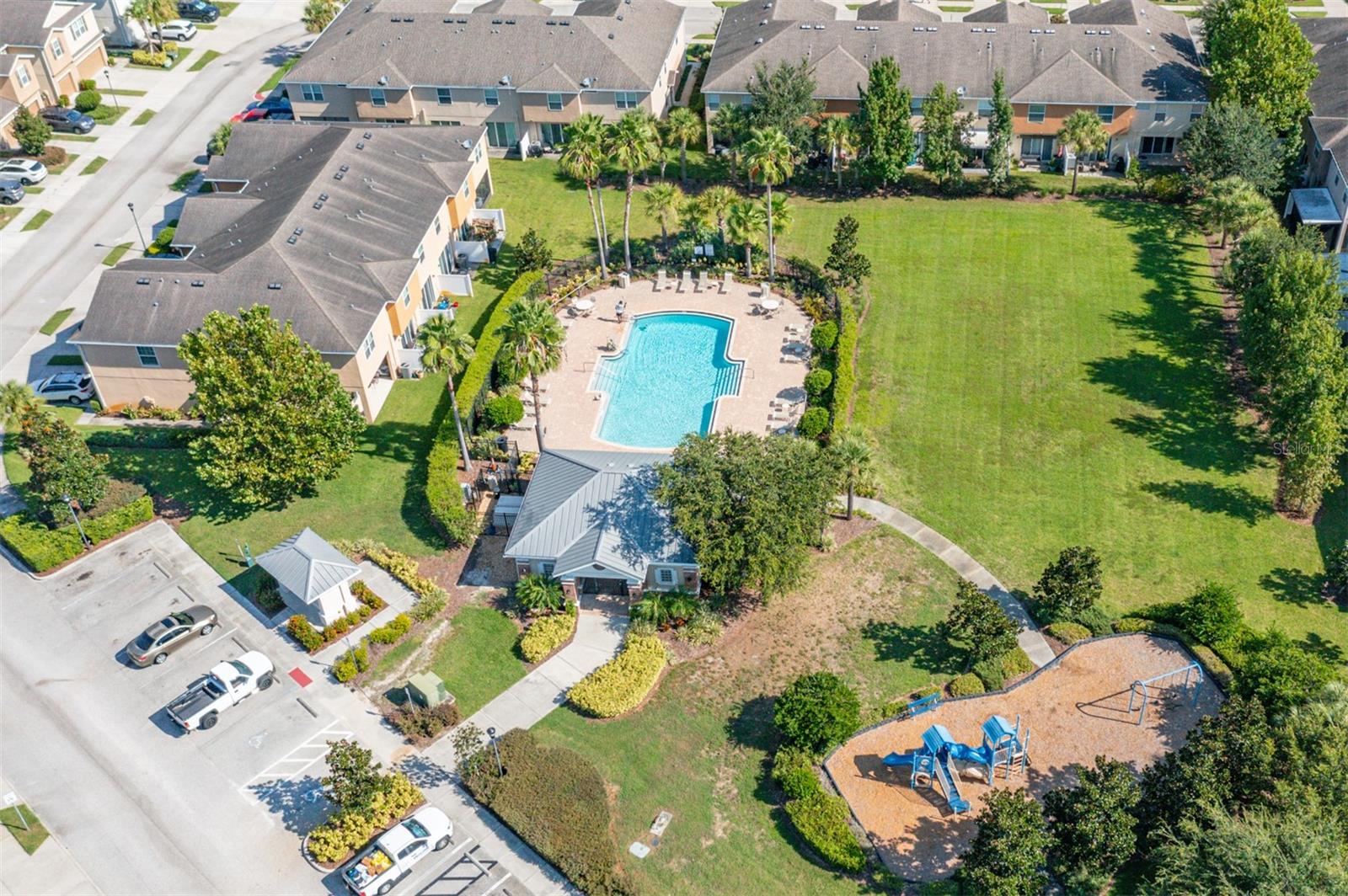 Image 18 of 22 For 5030 White Sanderling Court