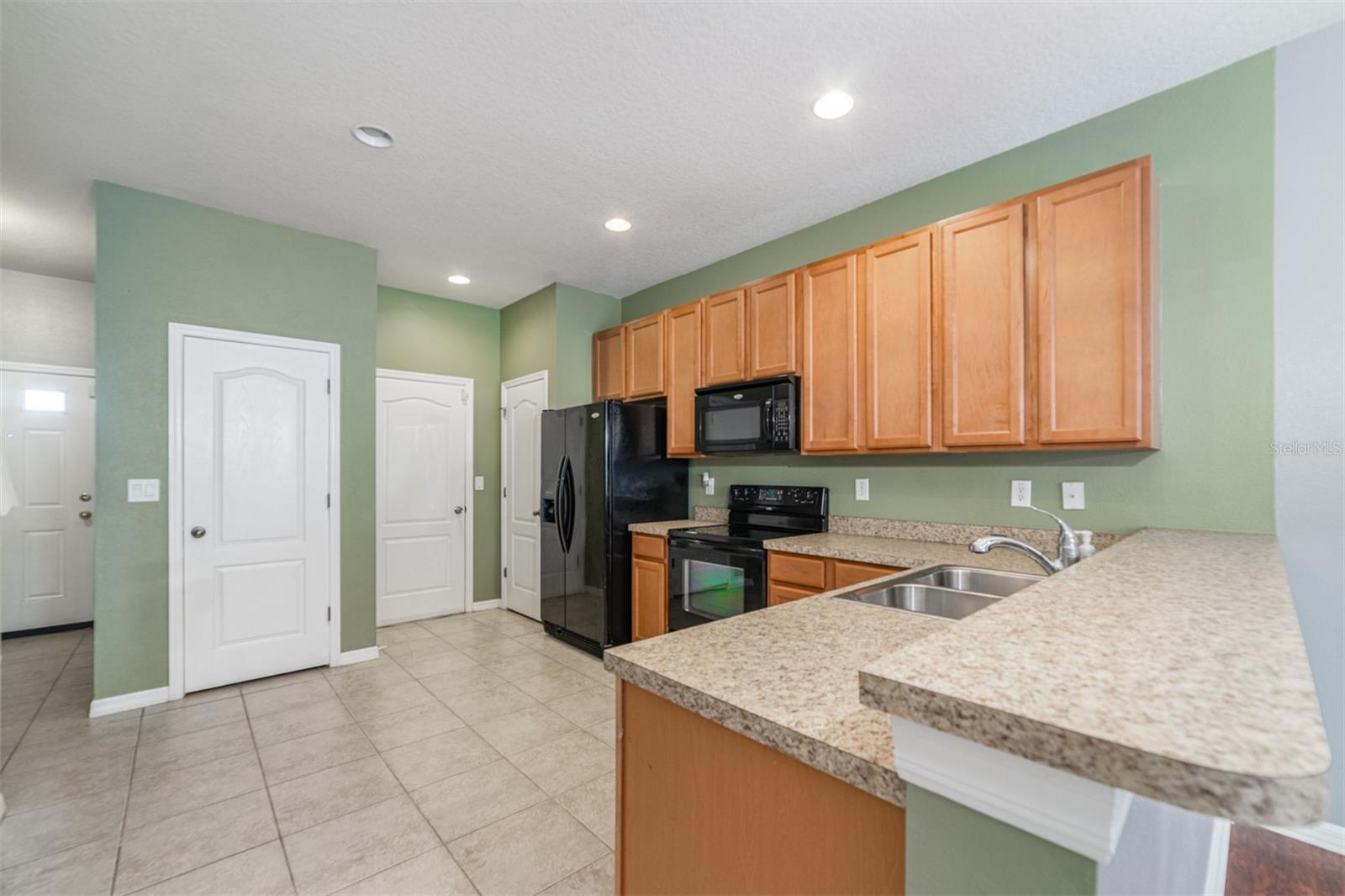 Image 4 of 22 For 5030 White Sanderling Court