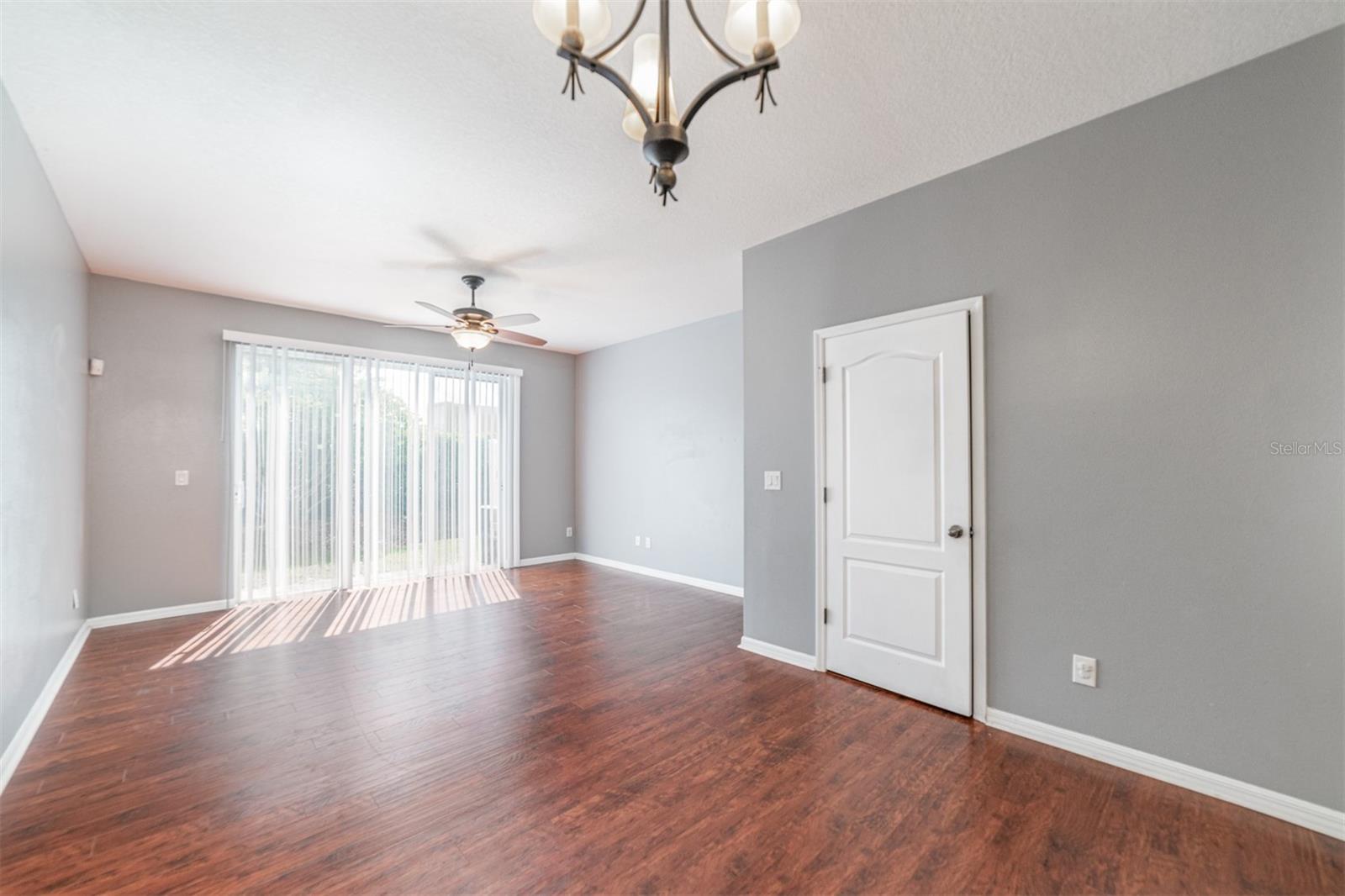 Image 8 of 22 For 5030 White Sanderling Court