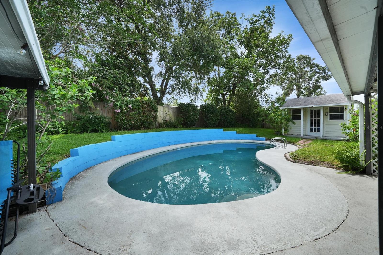 Image 49 of 67 For 1305 Willow Valley Drive