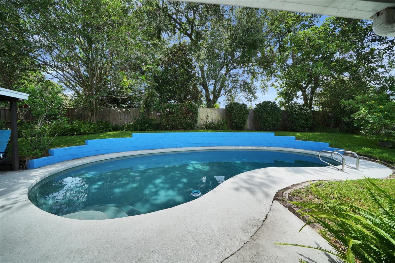 Image 50 of 67 For 1305 Willow Valley Drive