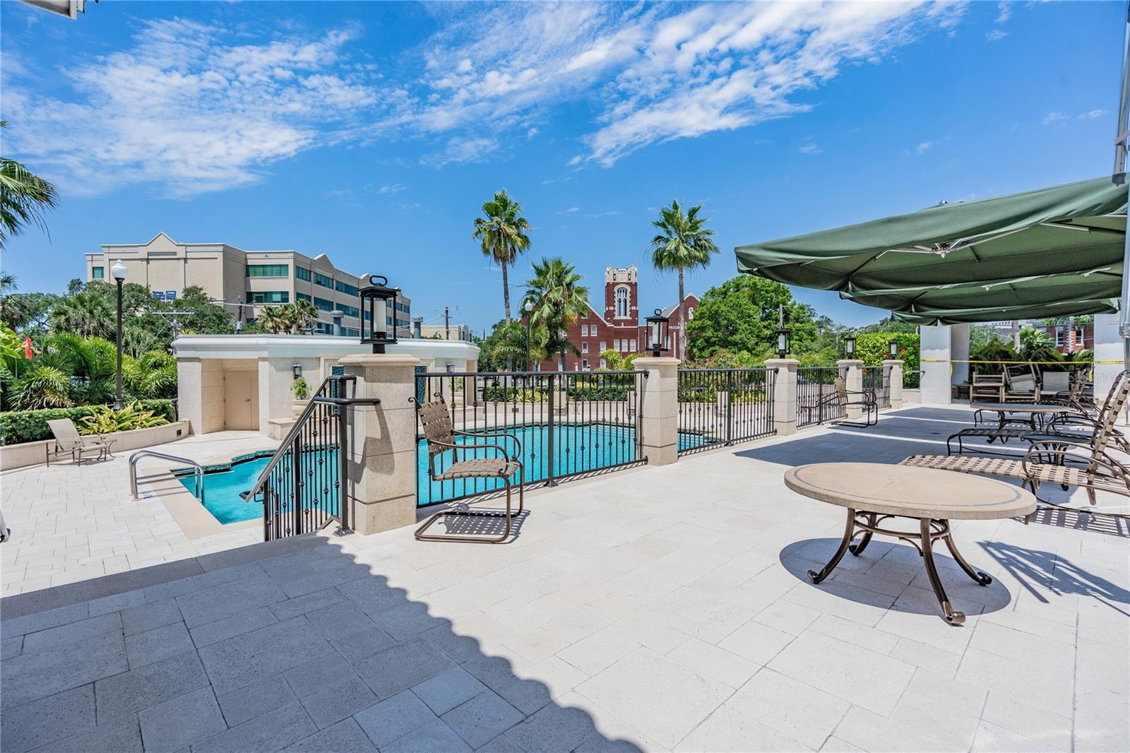 Image 4 of 31 For 345 Bayshore Boulevard 1411