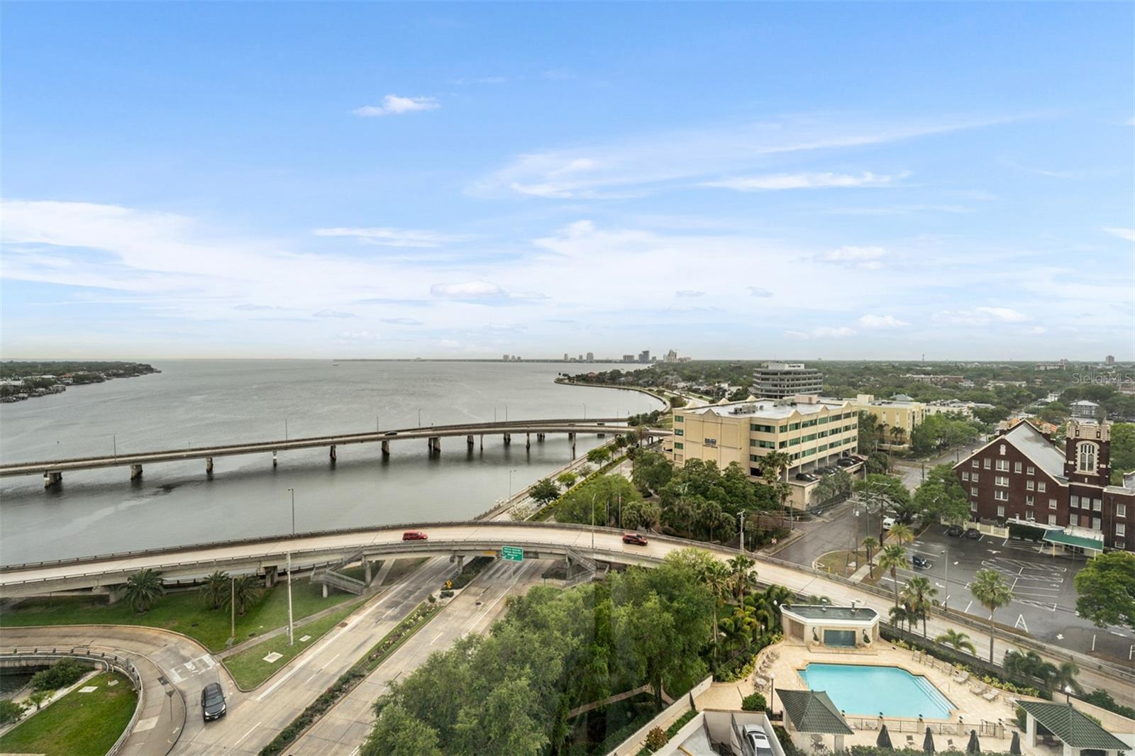 Image 8 of 31 For 345 Bayshore Boulevard 1411