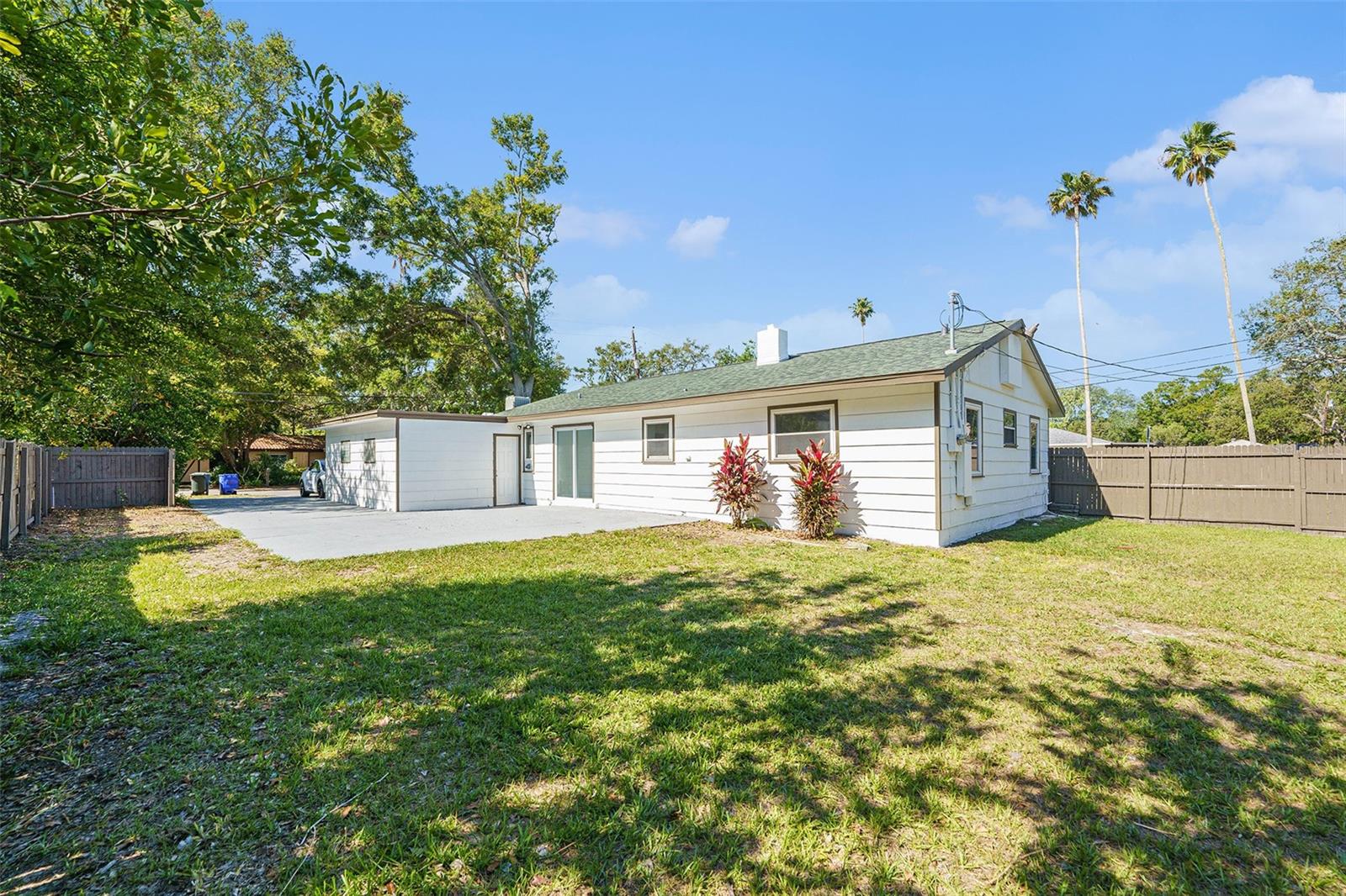 Image 23 of 26 For 1601 Paloma Ln