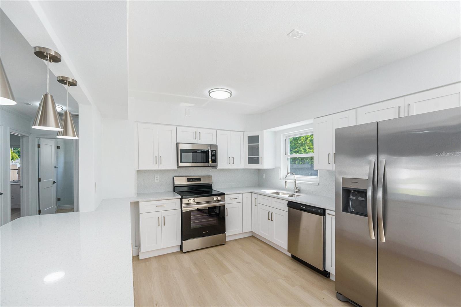 Image 8 of 26 For 1601 Paloma Ln