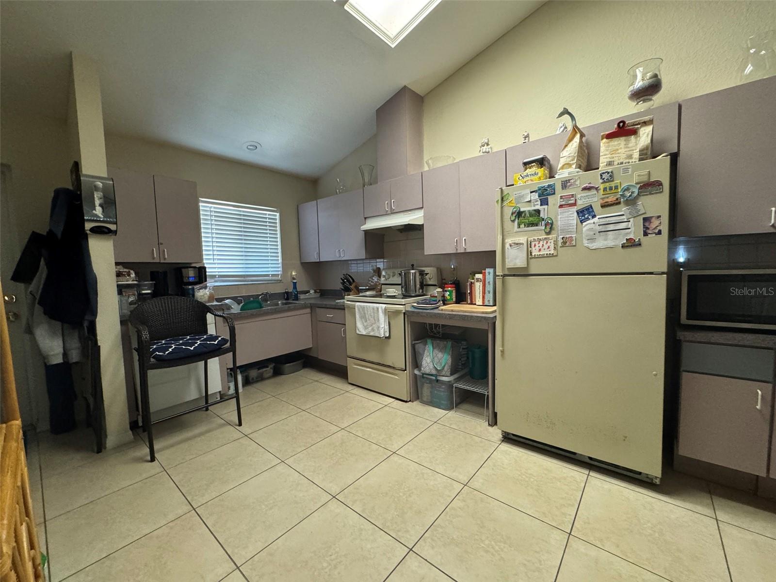 Image 10 of 28 For 5801 Fairfield Avenue S