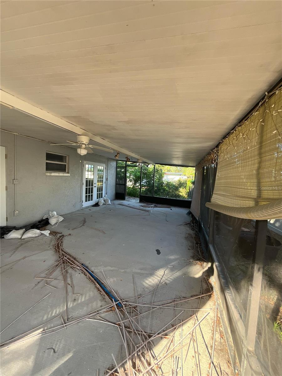 Listing photo id 20 for 1782 Michigan Avenue Ne