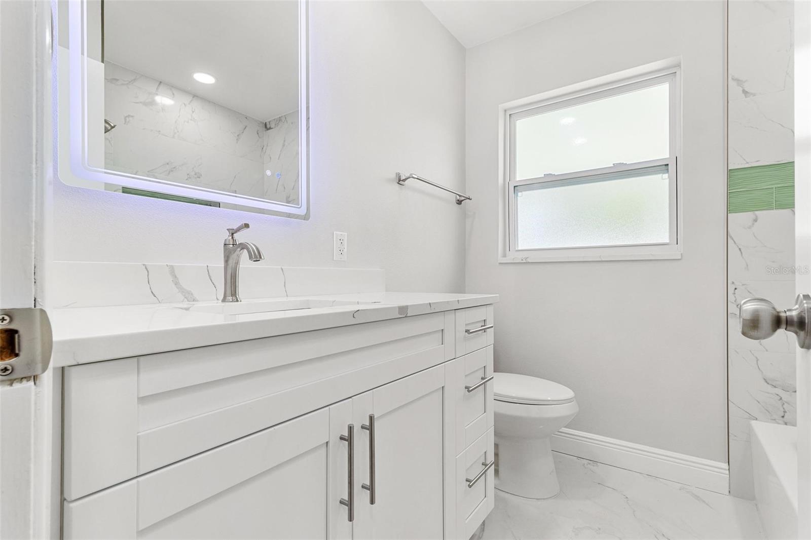 Image 17 of 23 For 10971 90th Avenue