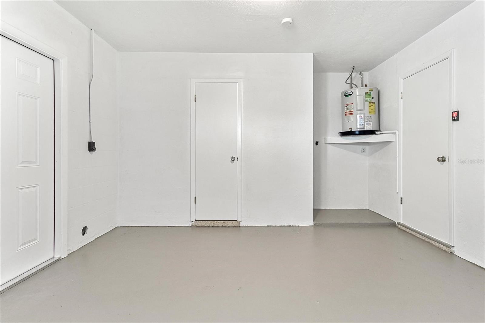 Image 20 of 23 For 10971 90th Avenue