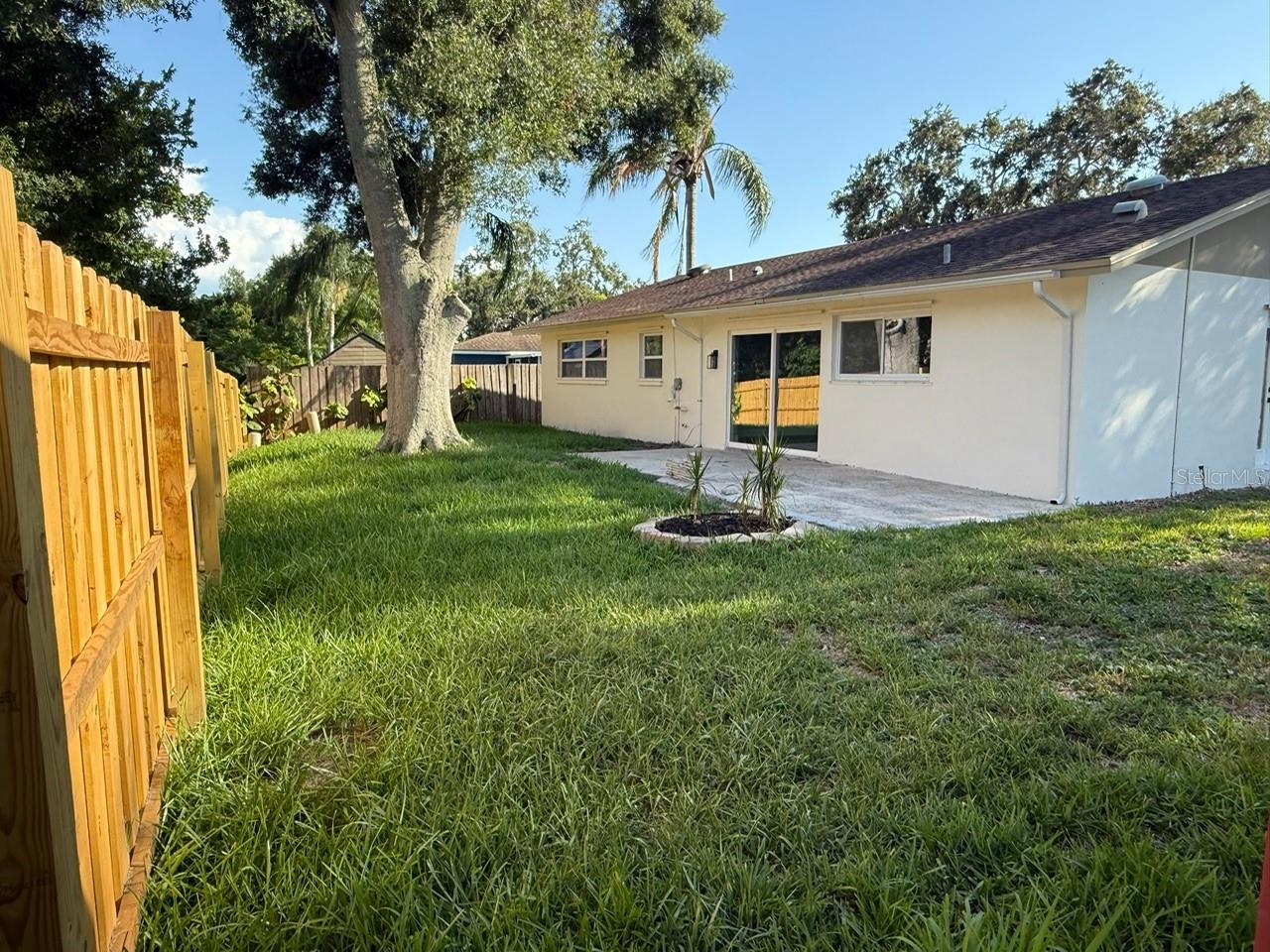 Image 14 of 15 For 10999 Del Prado Drive E