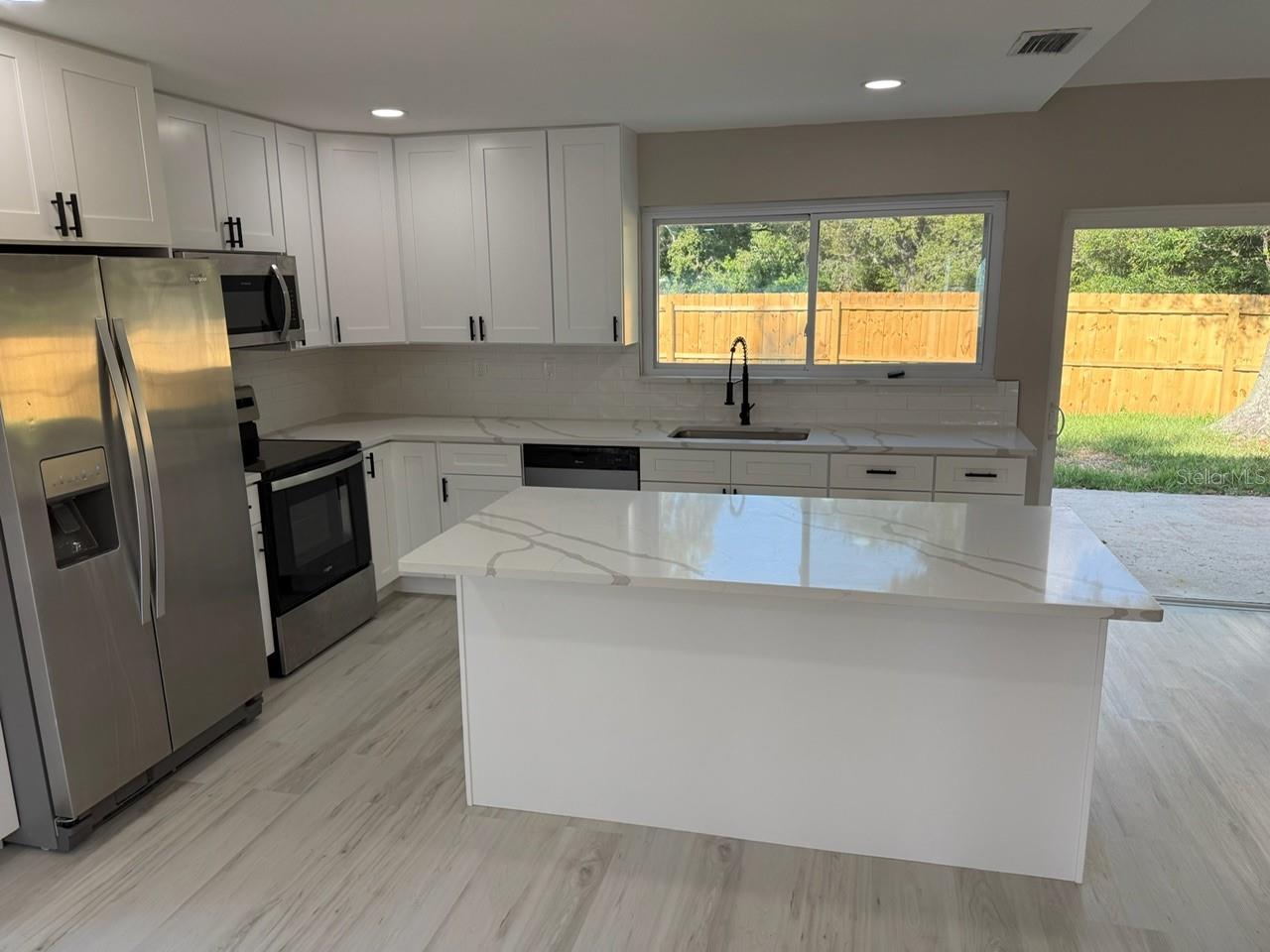 Image 7 of 15 For 10999 Del Prado Drive E