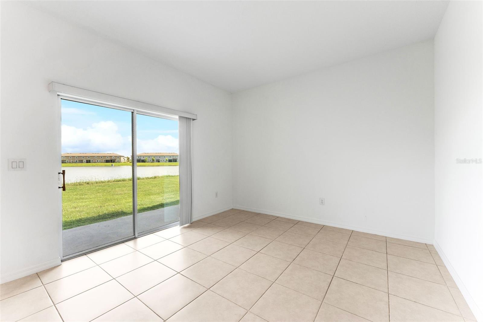 Image 11 of 49 For 32063 Pop Ash Place