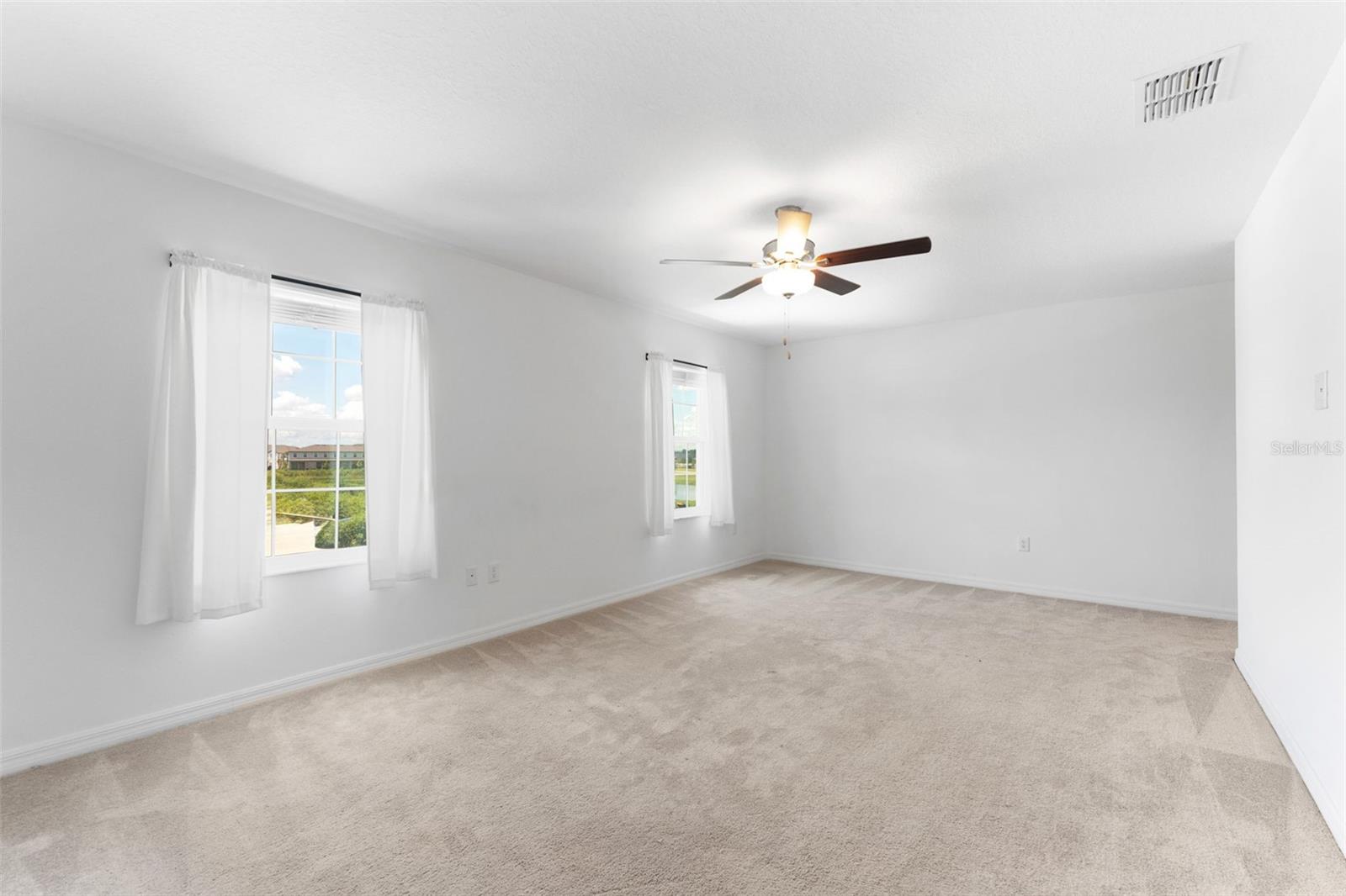 Image 16 of 49 For 32063 Pop Ash Place