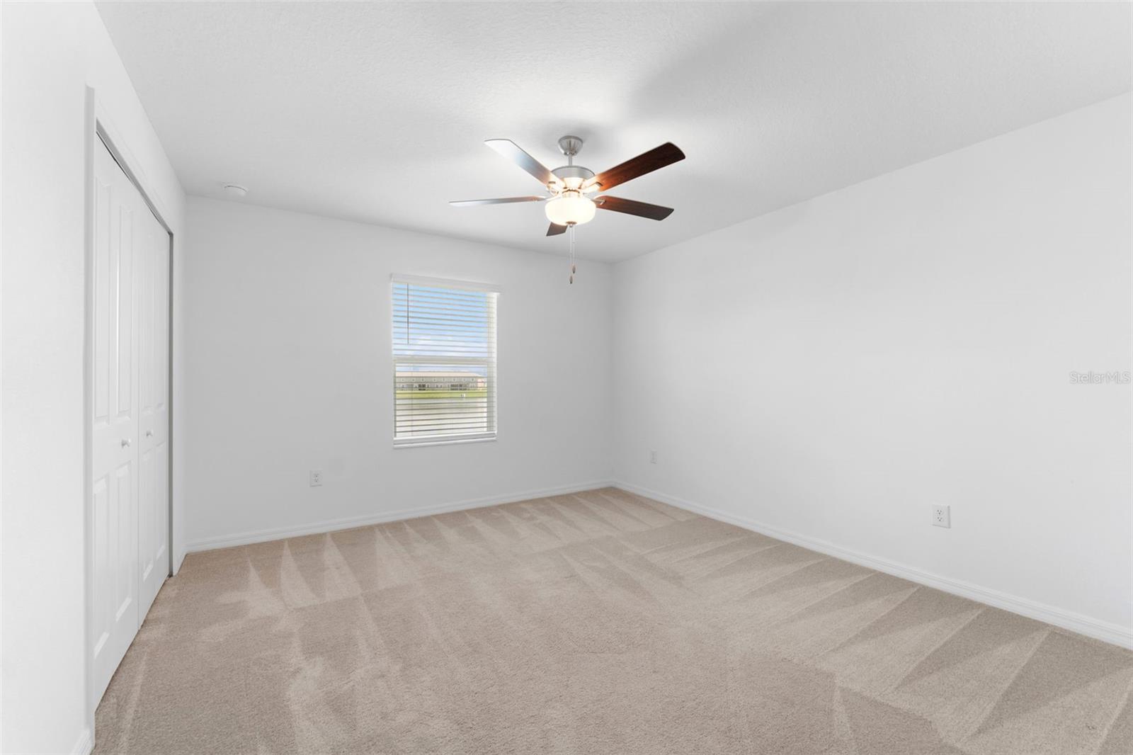 Image 21 of 49 For 32063 Pop Ash Place
