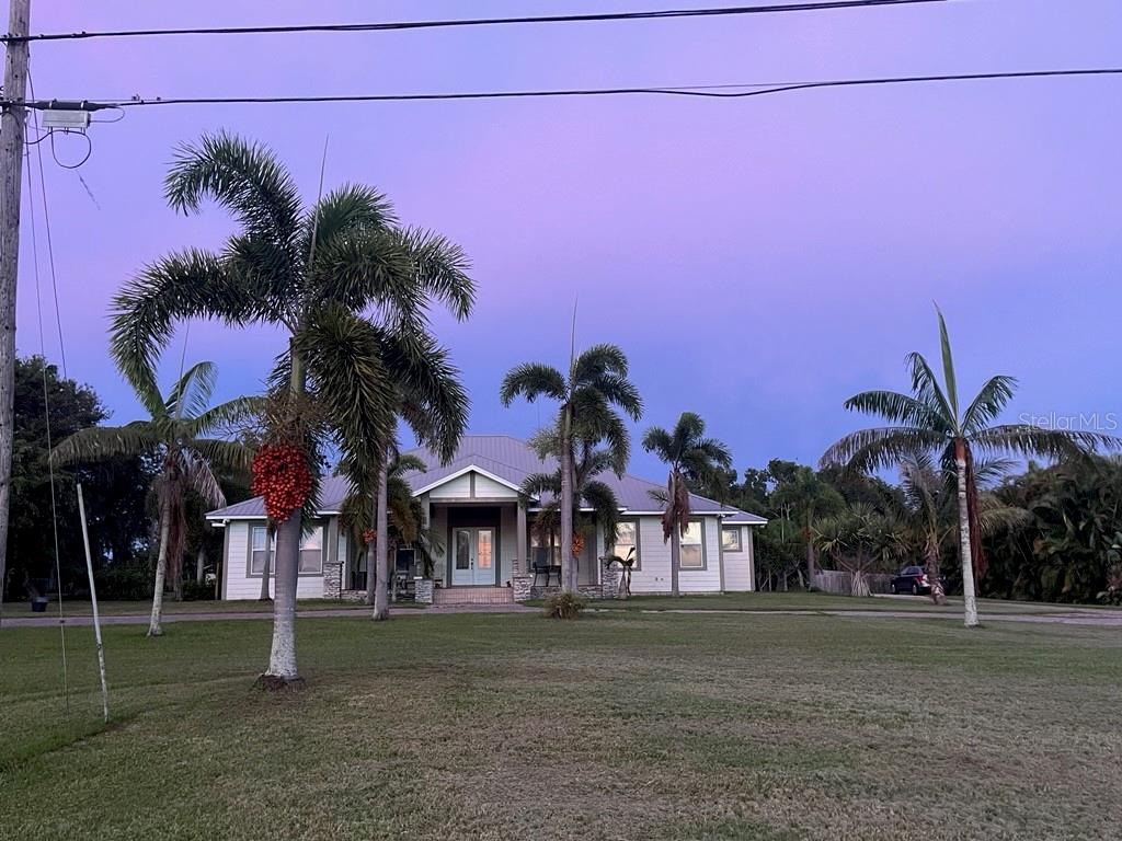 Image 3 of 100 For 1750 Saffold Park Drive