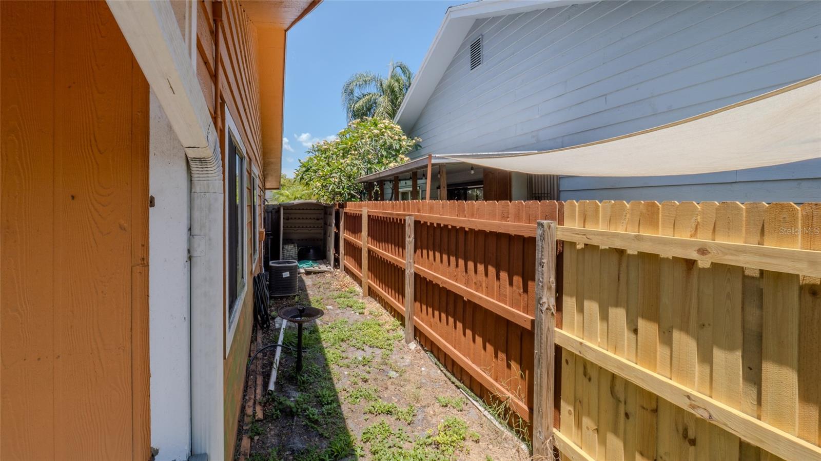 Image 27 of 33 For 1787 Needles Lane W