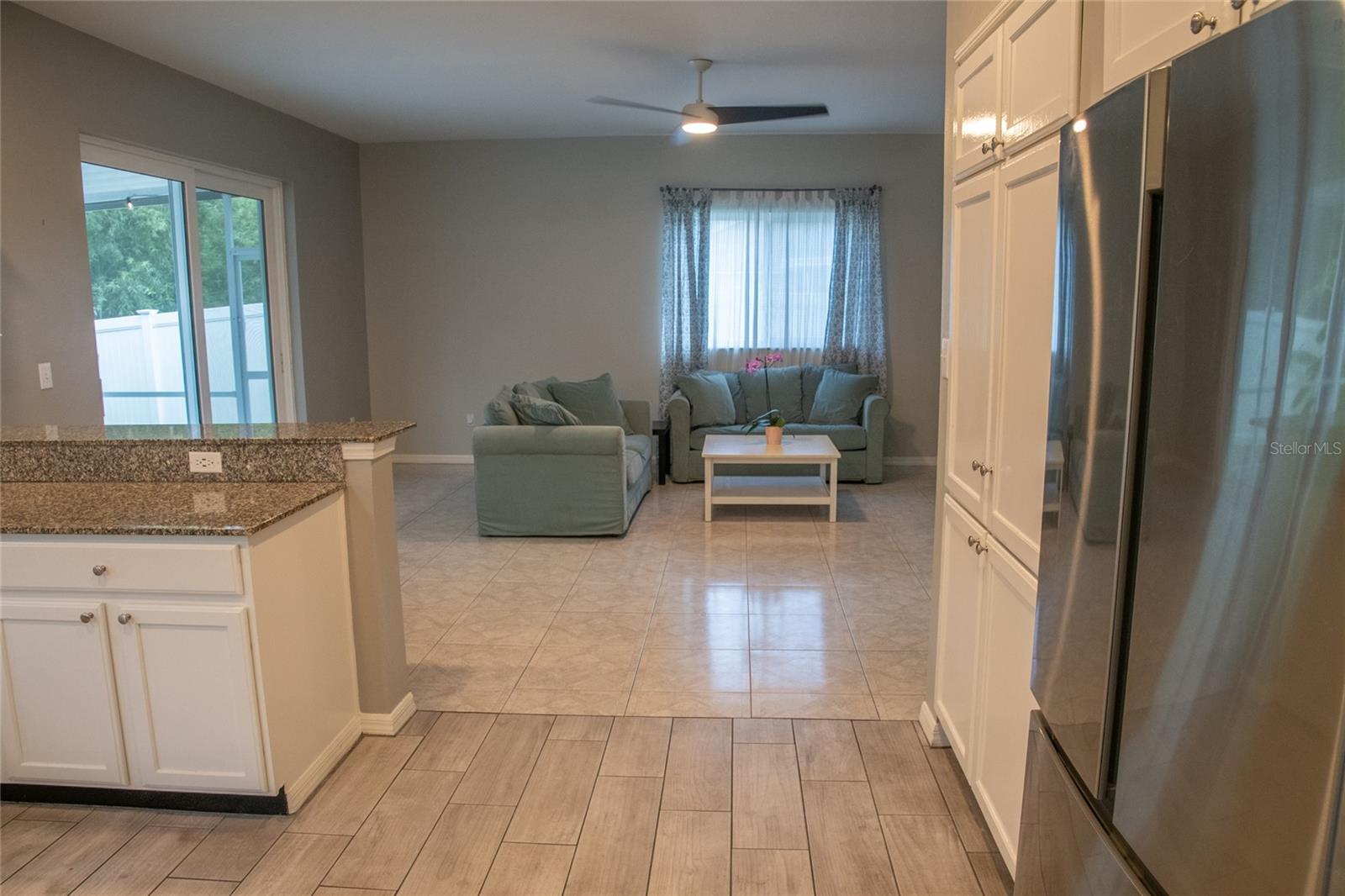 Image 18 of 100 For 25435 Bruford Boulevard