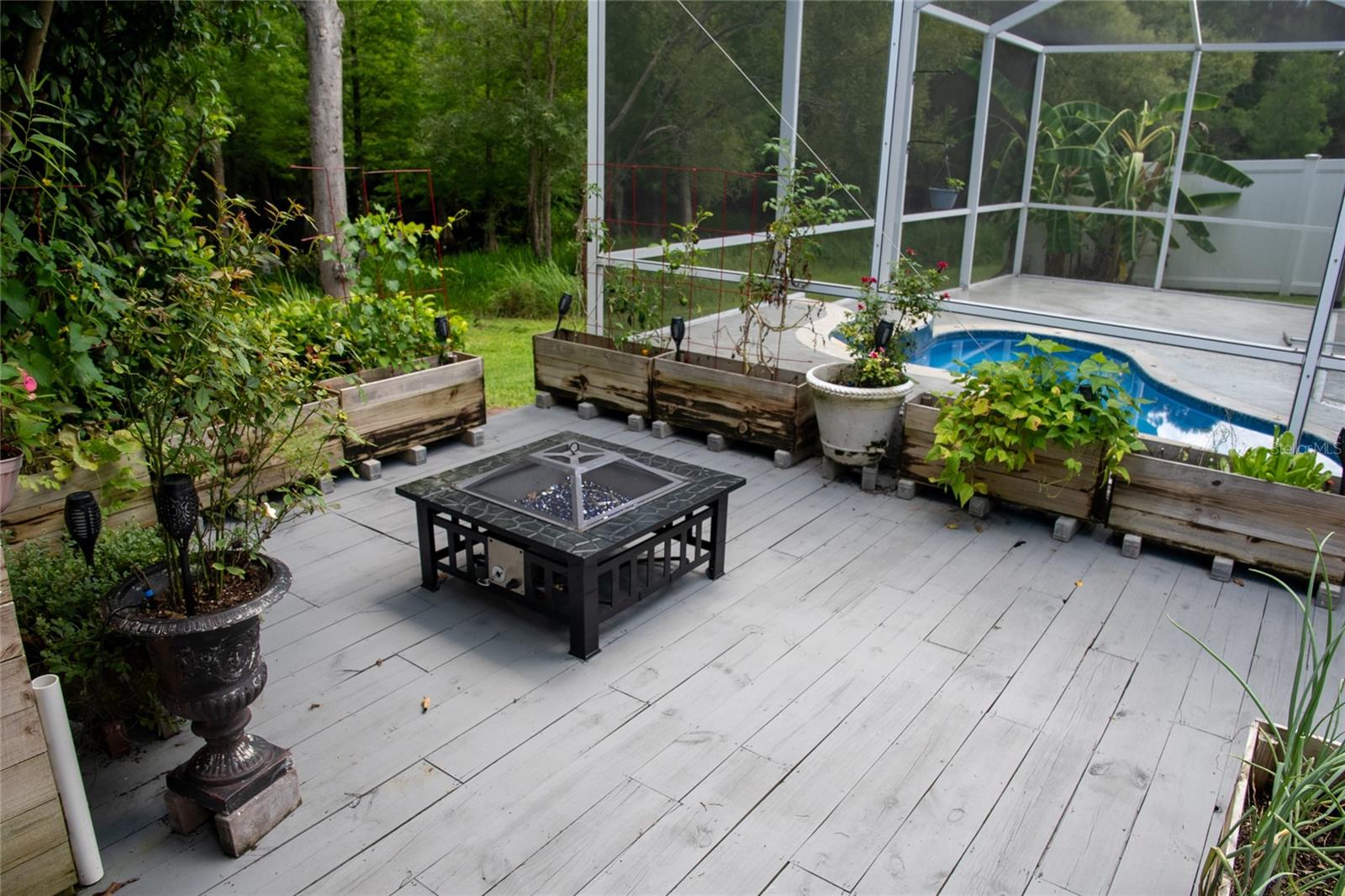 Image 56 of 100 For 25435 Bruford Boulevard