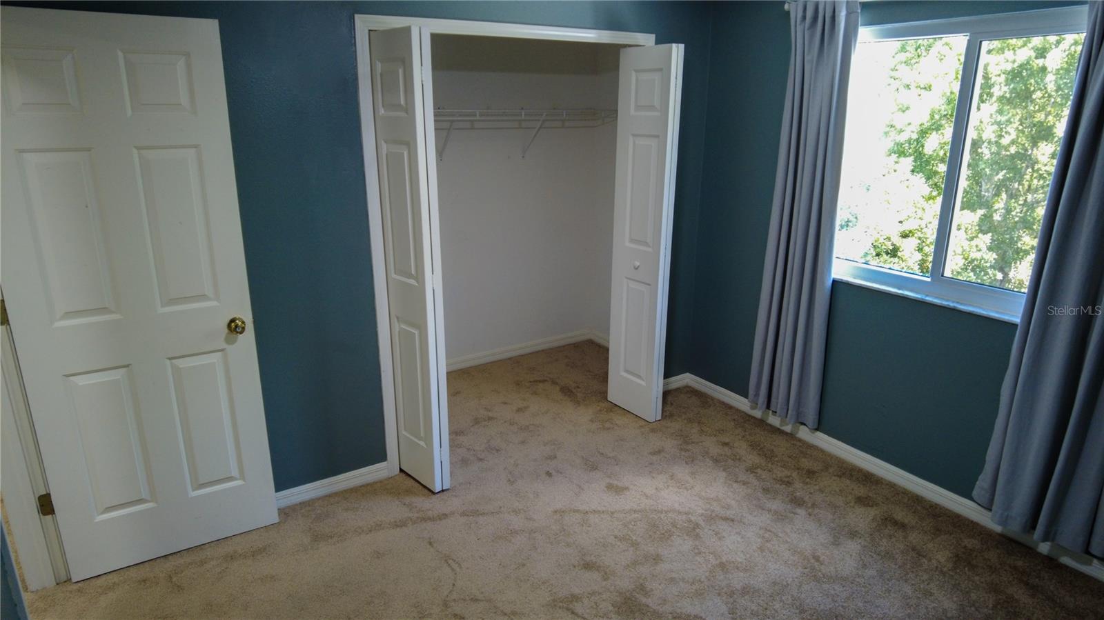 Image 81 of 100 For 25435 Bruford Boulevard