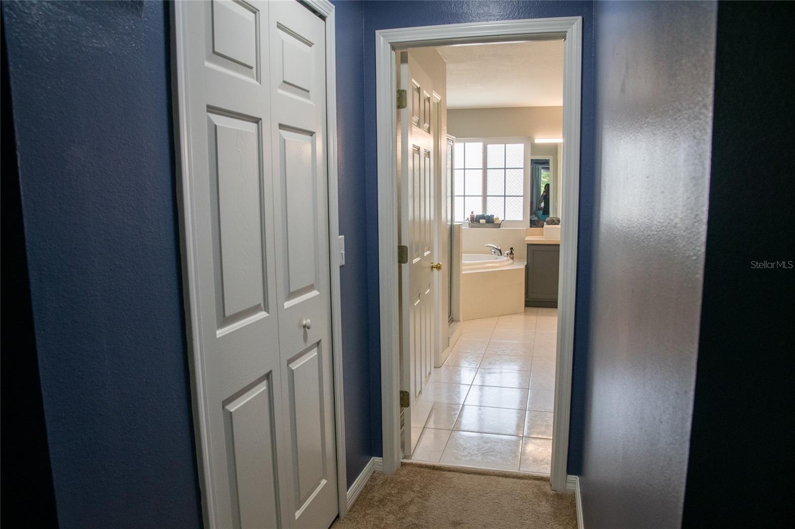 Image 87 of 100 For 25435 Bruford Boulevard