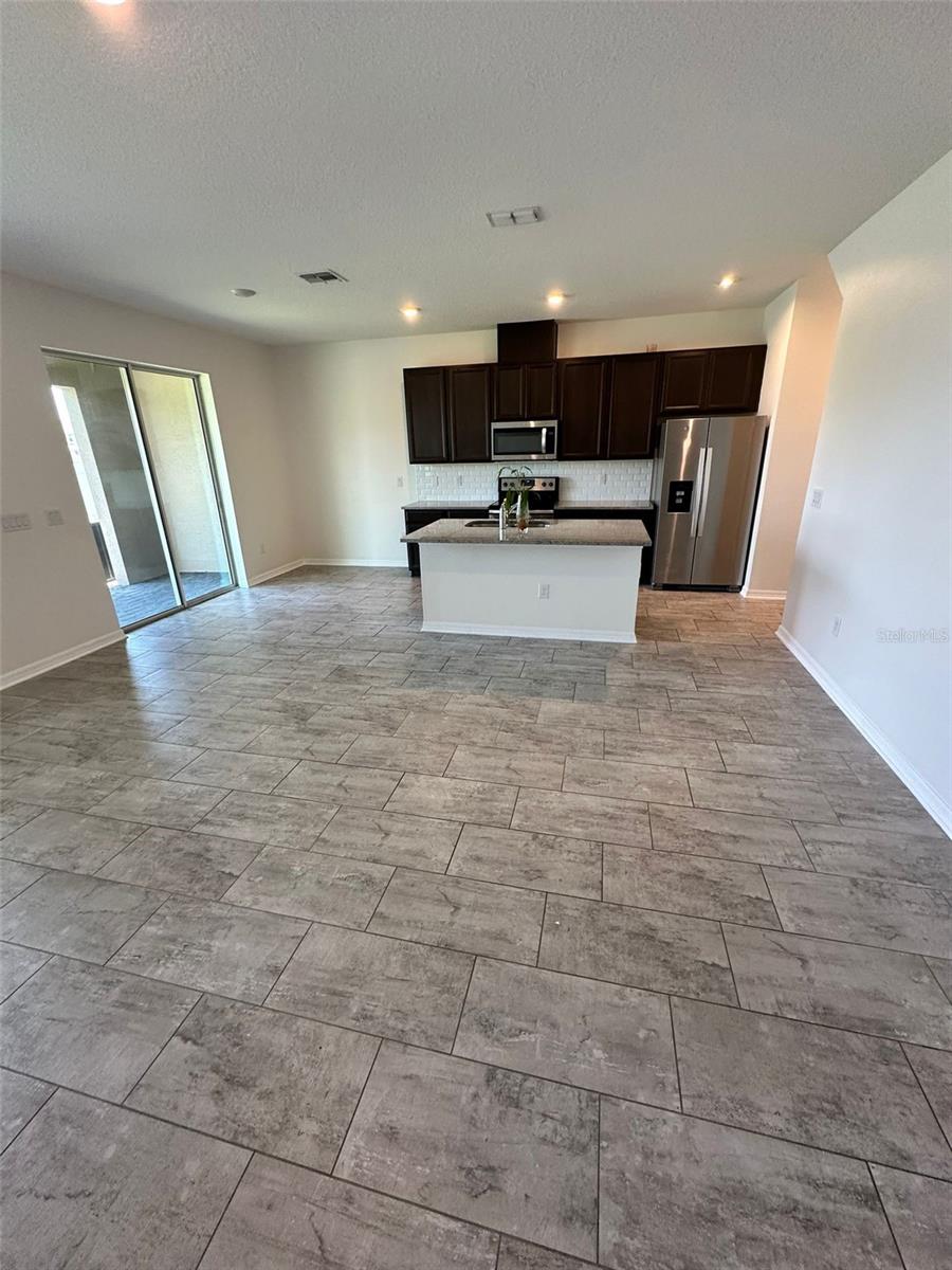 Image 12 of 49 For 11634 Woodleaf Drive
