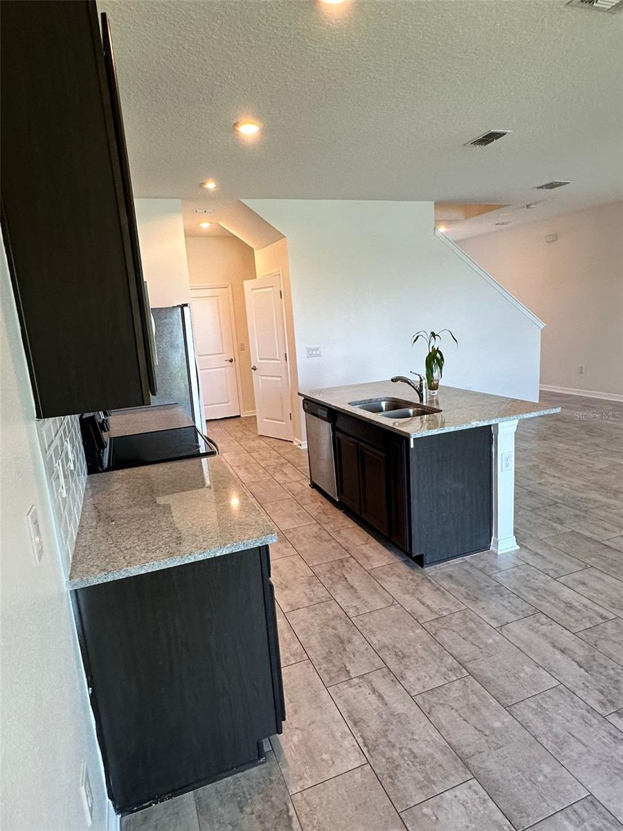 Image 20 of 49 For 11634 Woodleaf Drive