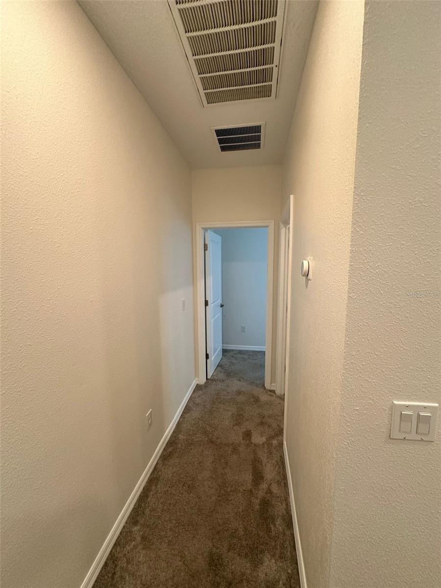 Image 27 of 49 For 11634 Woodleaf Drive