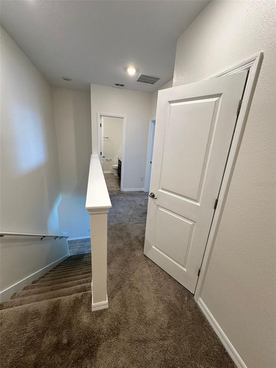 Image 28 of 49 For 11634 Woodleaf Drive
