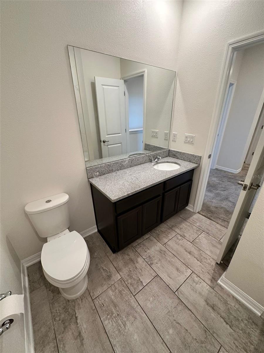 Image 33 of 49 For 11634 Woodleaf Drive