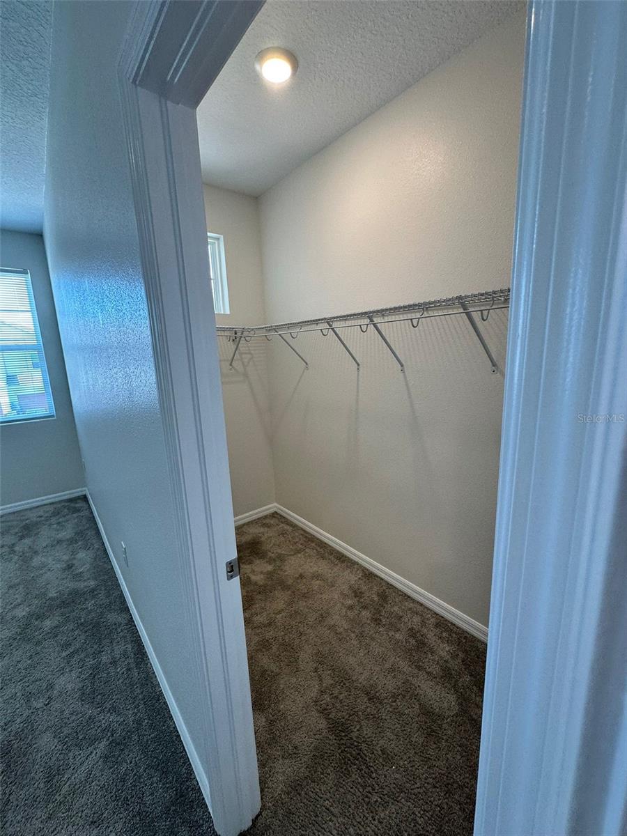 Image 43 of 49 For 11634 Woodleaf Drive