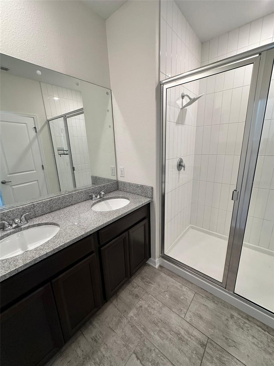 Image 45 of 49 For 11634 Woodleaf Drive