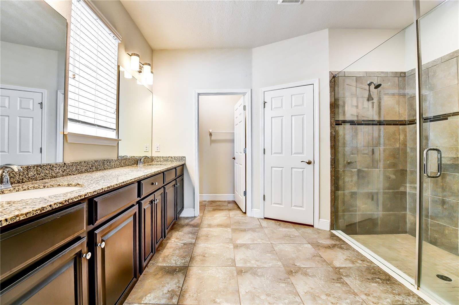 Image 36 of 38 For 11613 Sweet Tangerine Lane