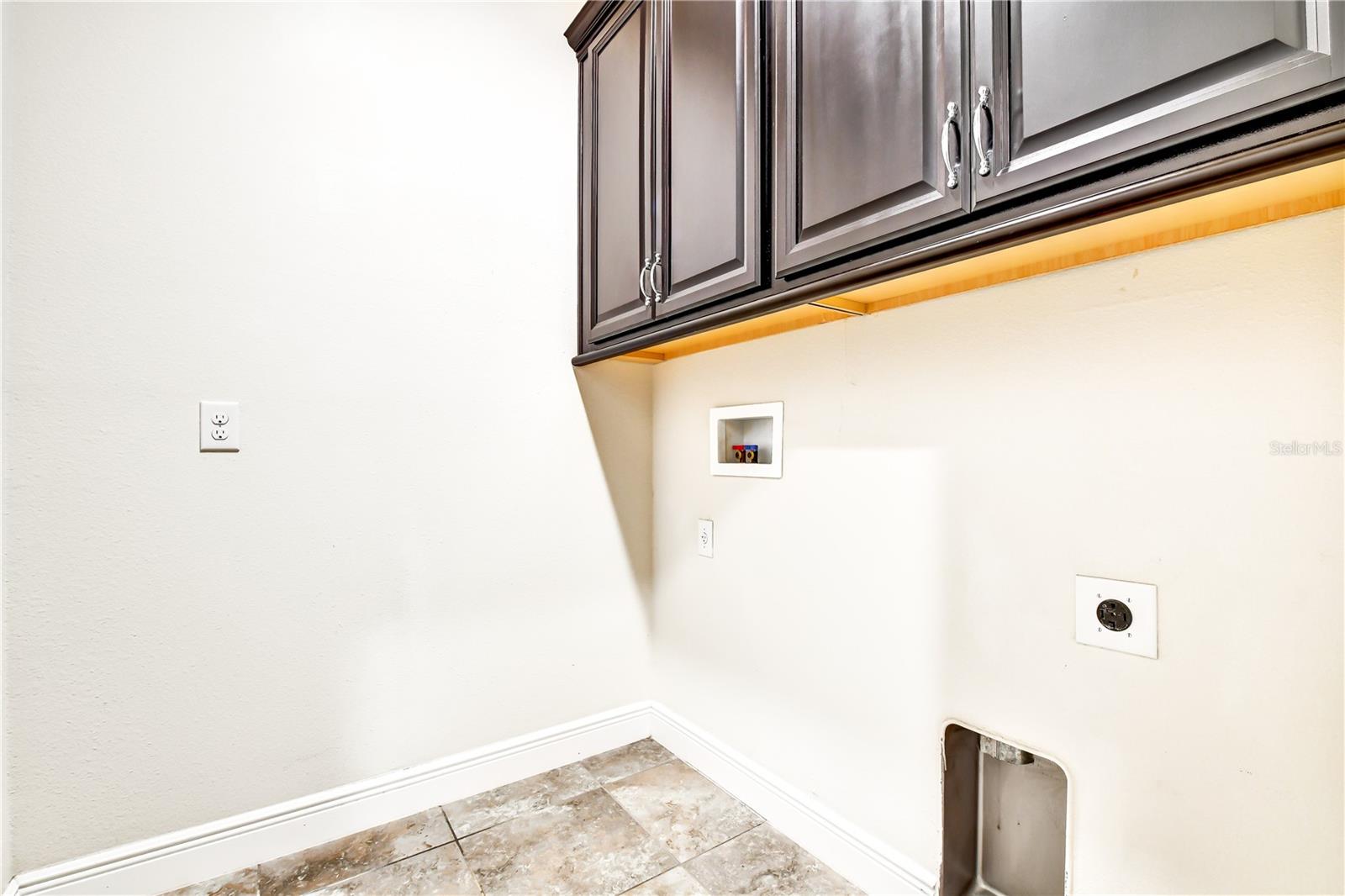 Image 7 of 38 For 11613 Sweet Tangerine Lane