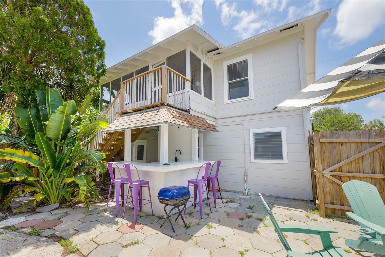 Details for 618 7th Avenue North  A, ST PETERSBURG, FL 33701