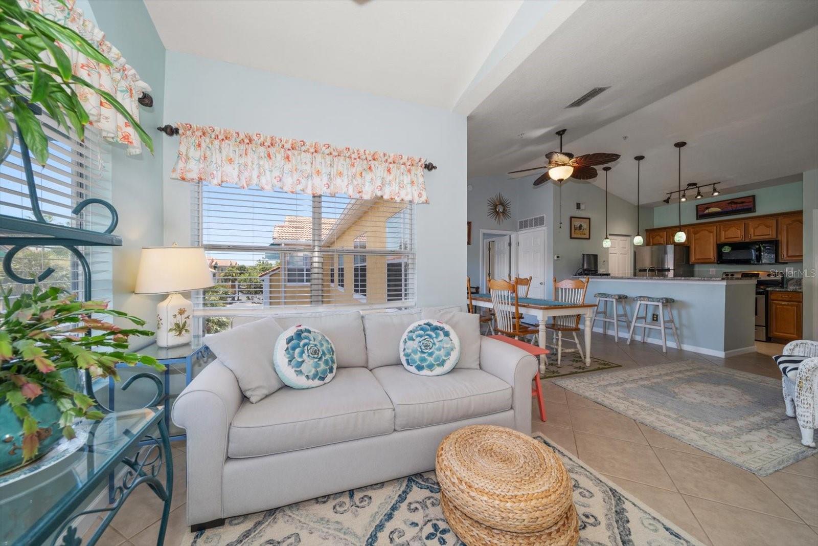 Image 4 of 44 For 10764 70th Avenue 4305