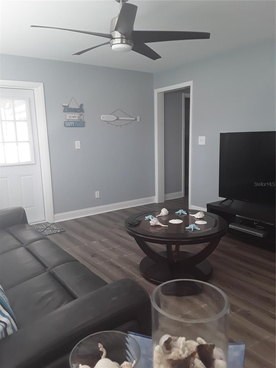 Image 45 of 49 For 702 Cypress Place