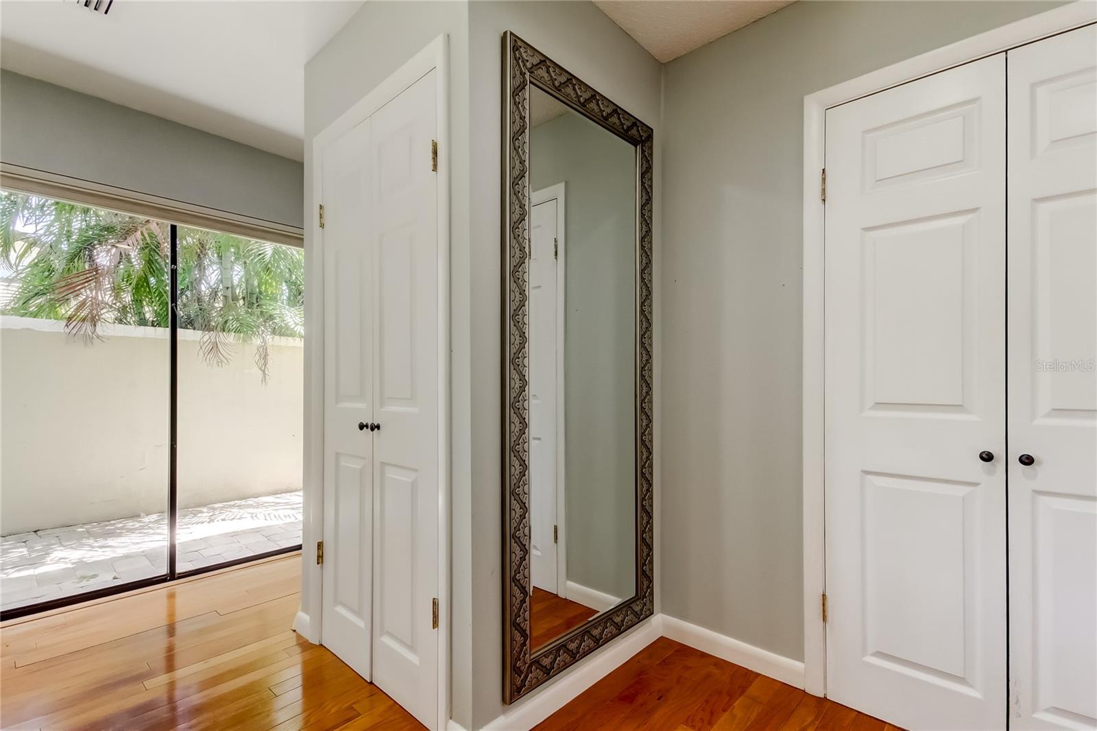 Image 42 of 87 For 604 Knollwood Drive