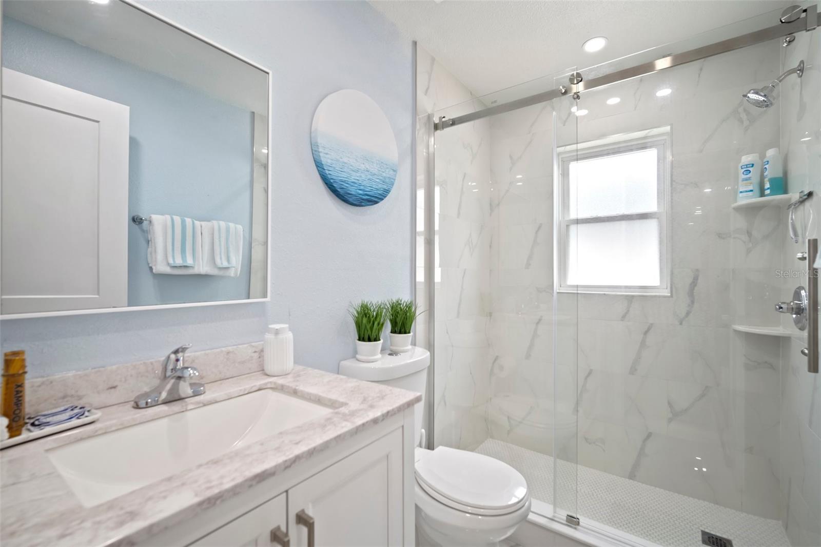 Image 19 of 38 For 1712 Azalea Court B