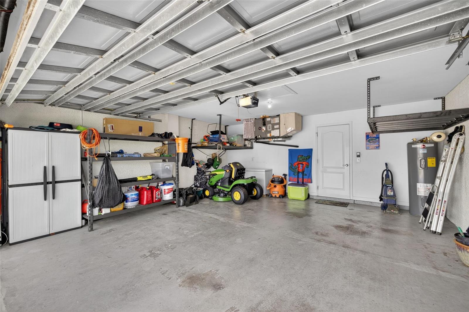 Image 31 of 45 For 125 Paddock Street